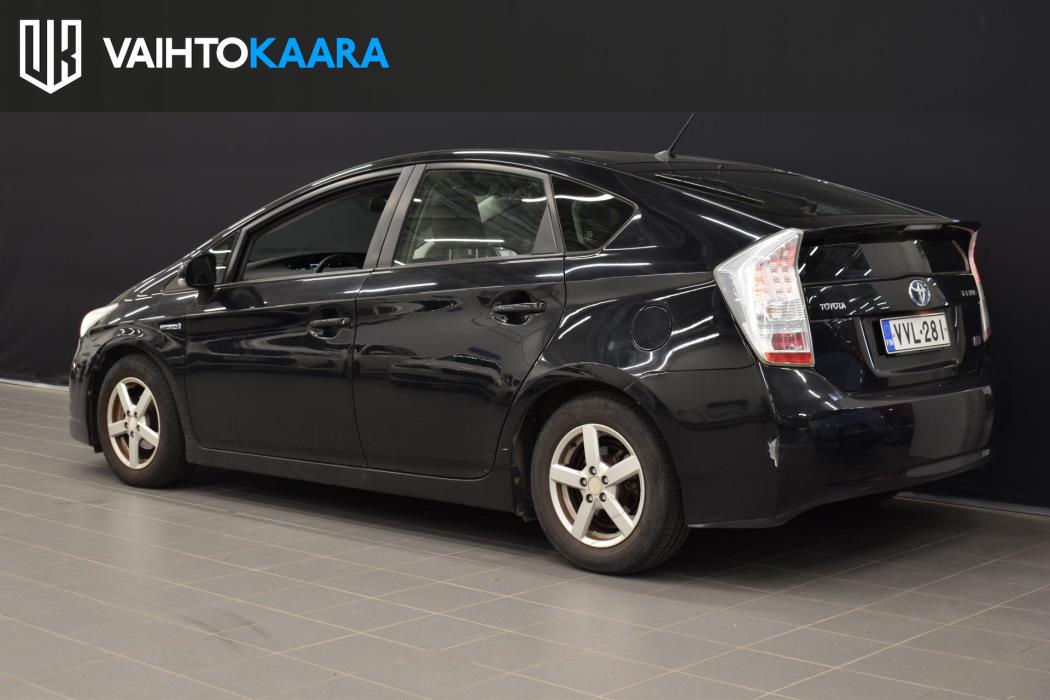 TOYOTA Prius 2010
