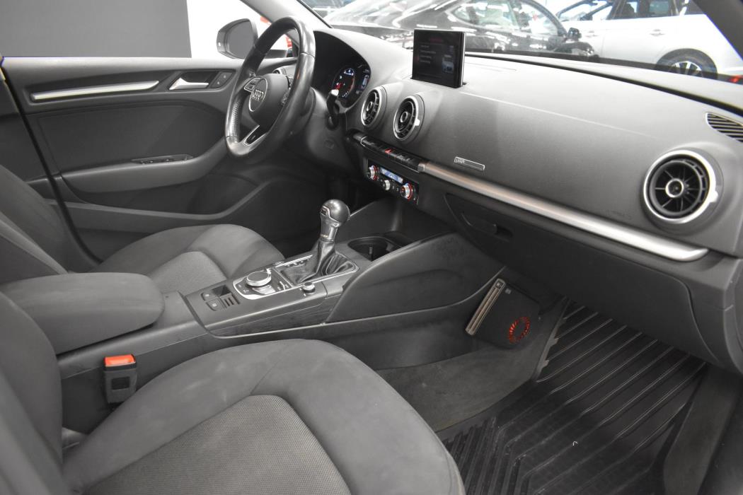 AUDI A3 2017