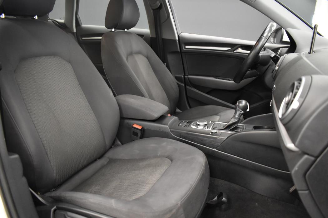 AUDI A3 2017