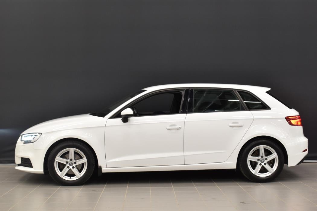 AUDI A3 2017