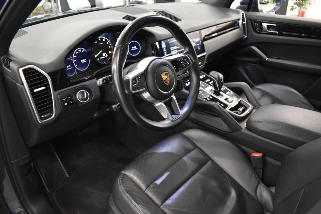 PORSCHE Cayenne 2019