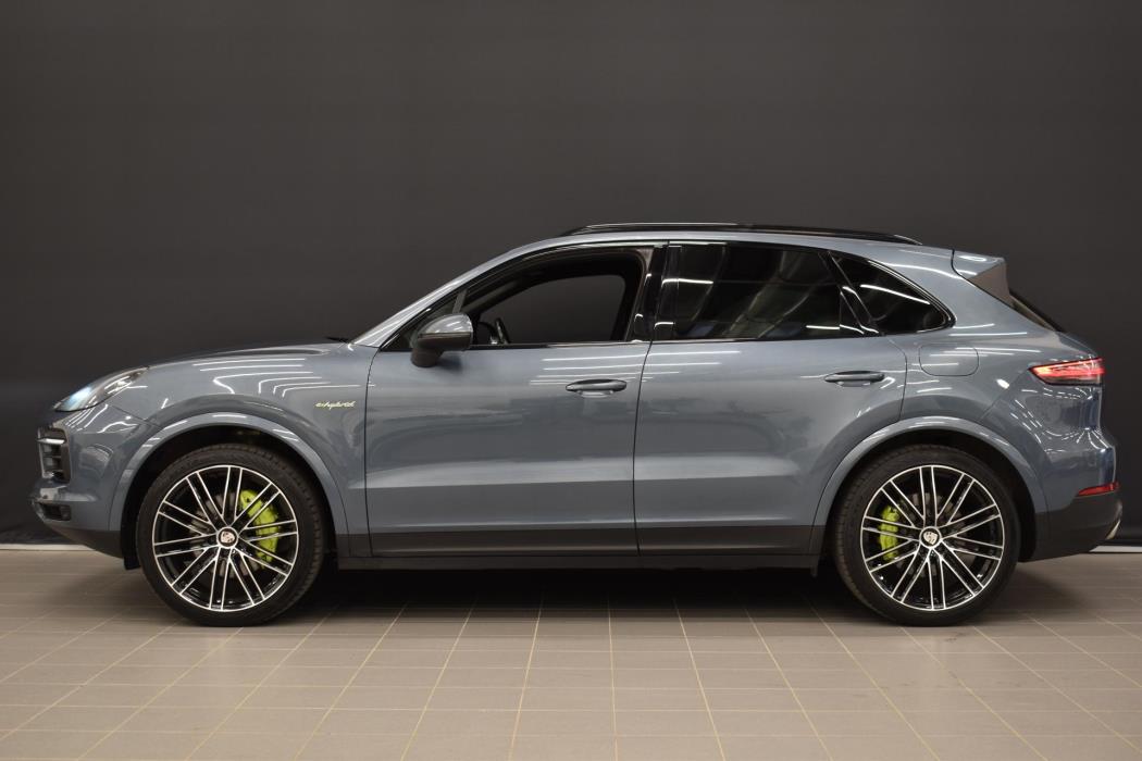 PORSCHE Cayenne 2019