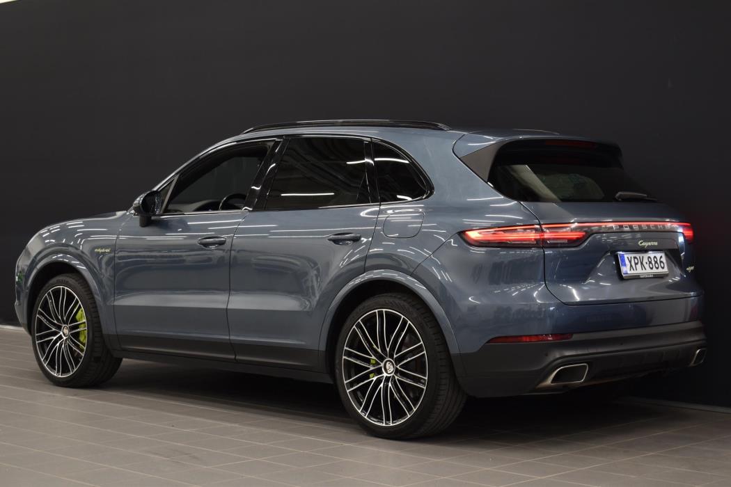 PORSCHE Cayenne 2019