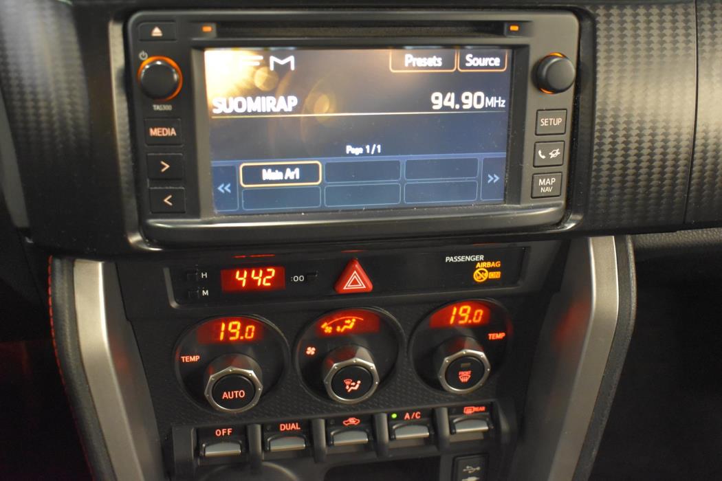 TOYOTA GT86 2012