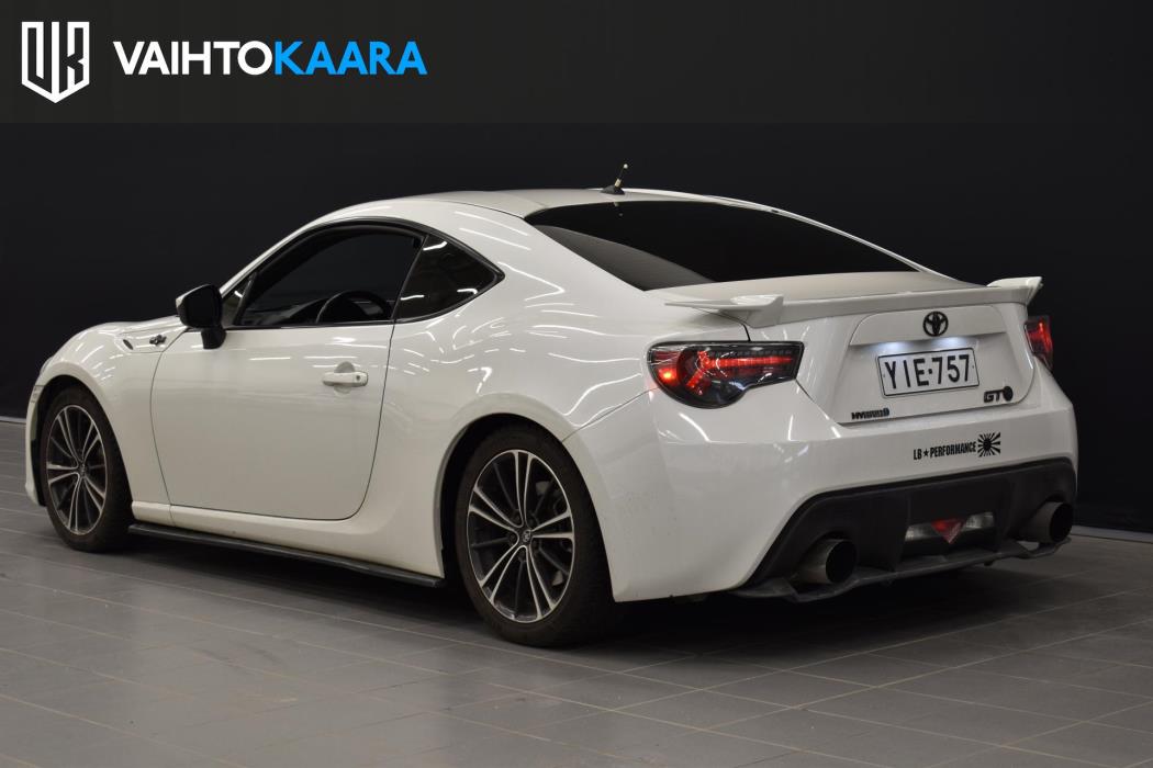 TOYOTA GT86 2012