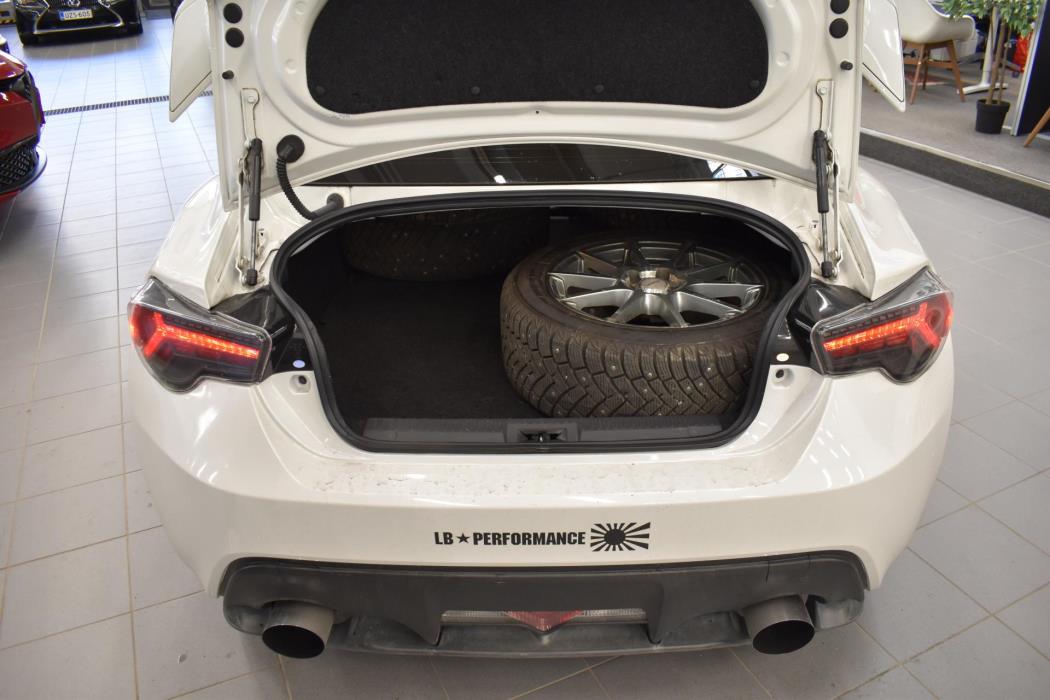 TOYOTA GT86 2012