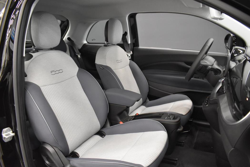 FIAT 500E 2023