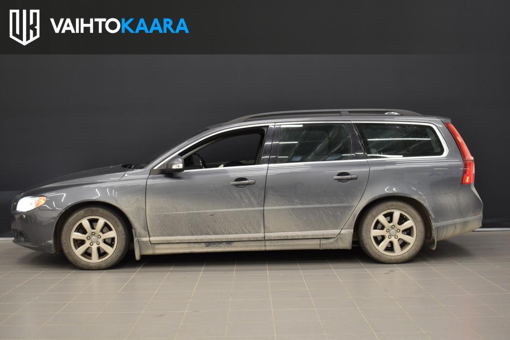 VOLVO V70 2011