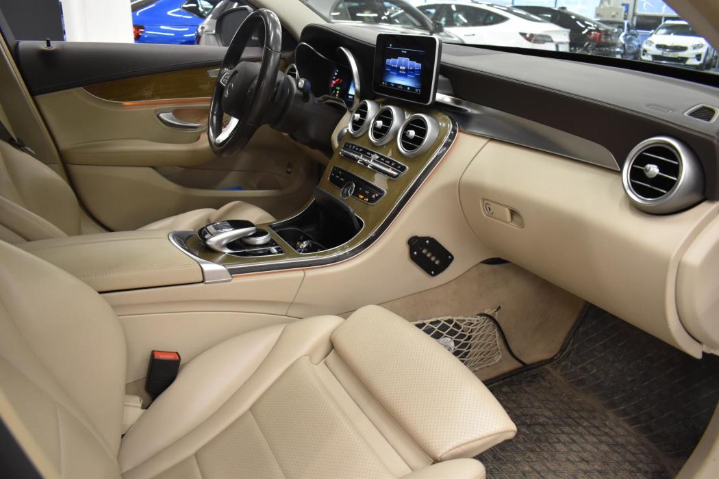 MERCEDES-BENZ C 2015