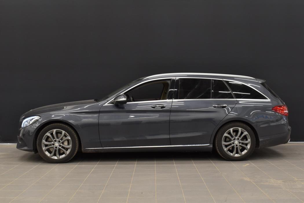 MERCEDES-BENZ C 2015