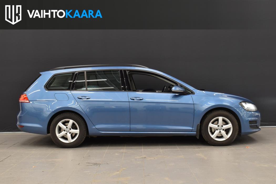 VOLKSWAGEN Golf 2015