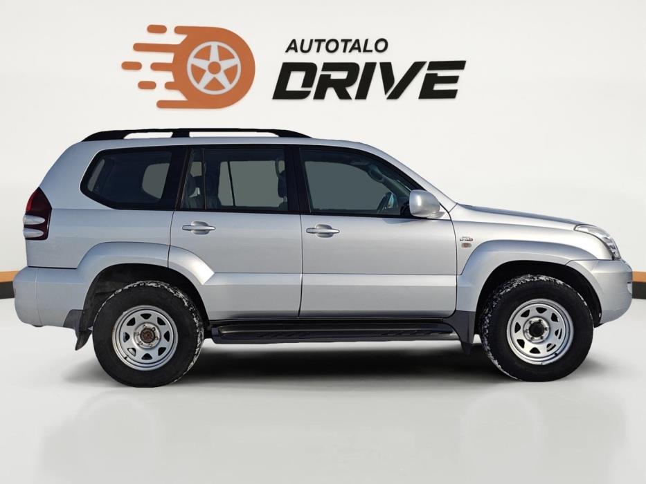 TOYOTA Land Cruiser 2004