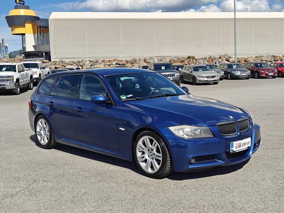 BMW 330 2007