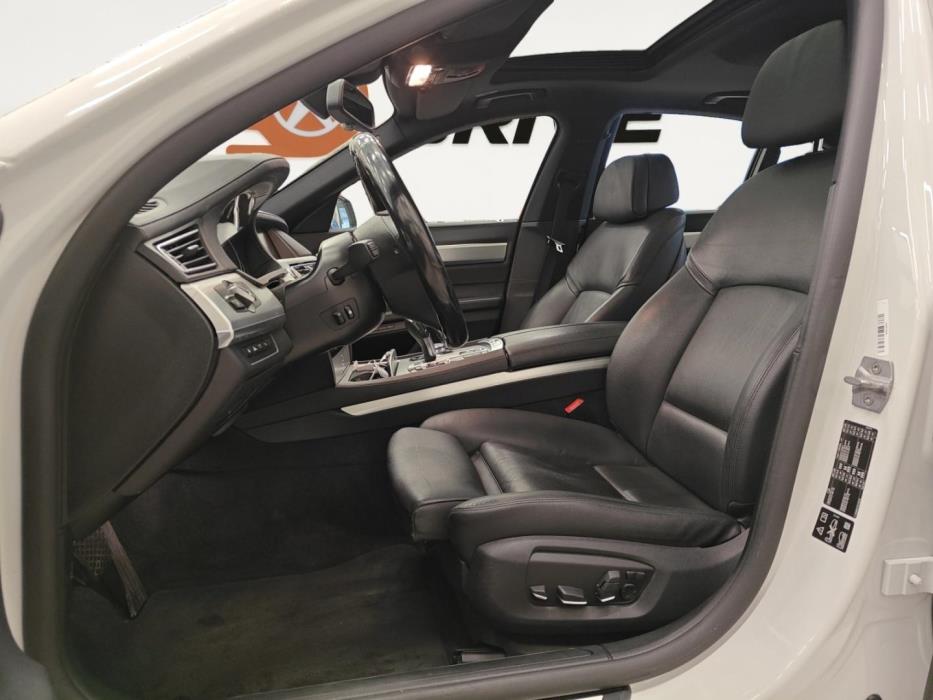 BMW 730 2015