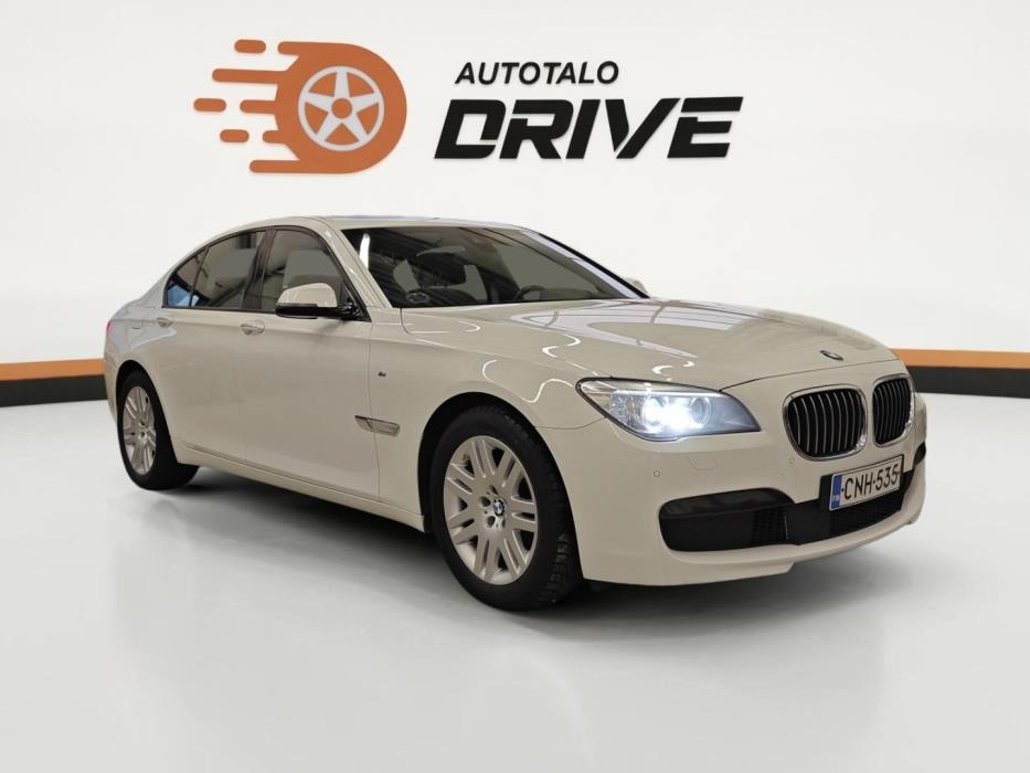 BMW 730 2015