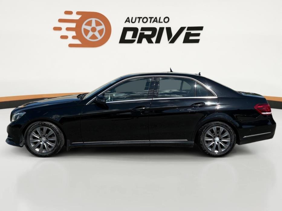 MERCEDES-BENZ E 2016