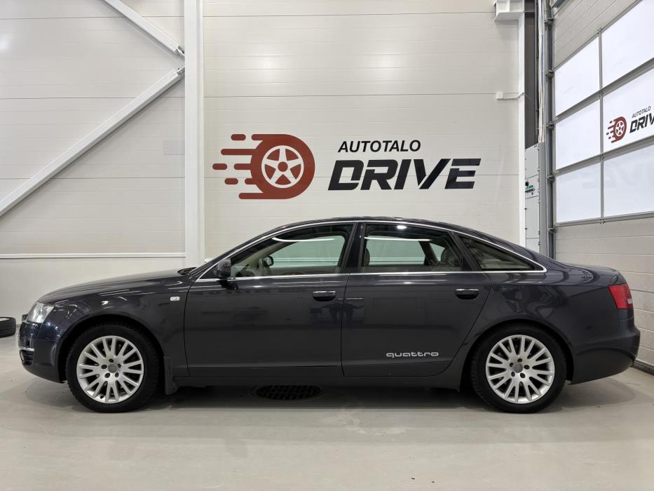 AUDI A6 2004