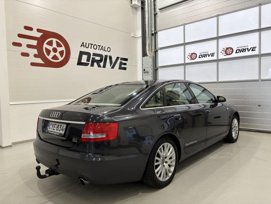AUDI A6 2004