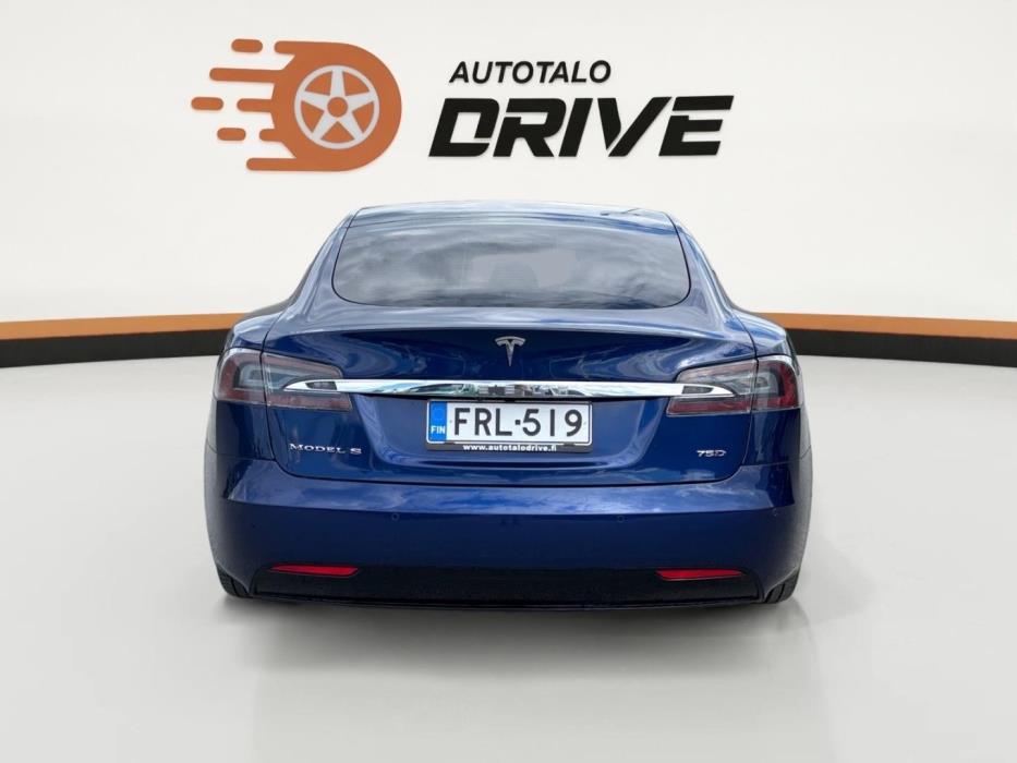 TESLA Model S 2018