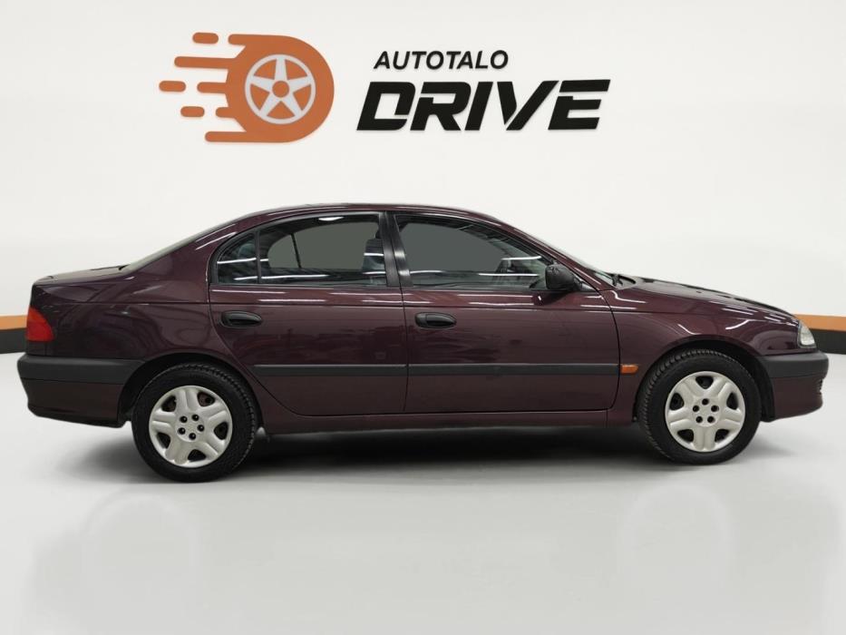 TOYOTA Avensis 2001