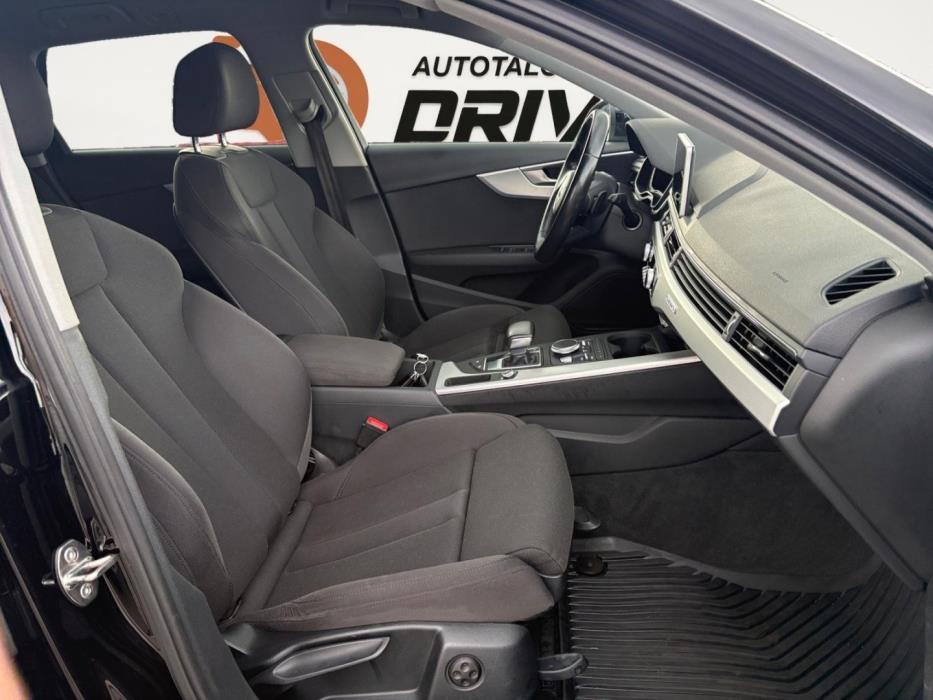 AUDI A4 2016