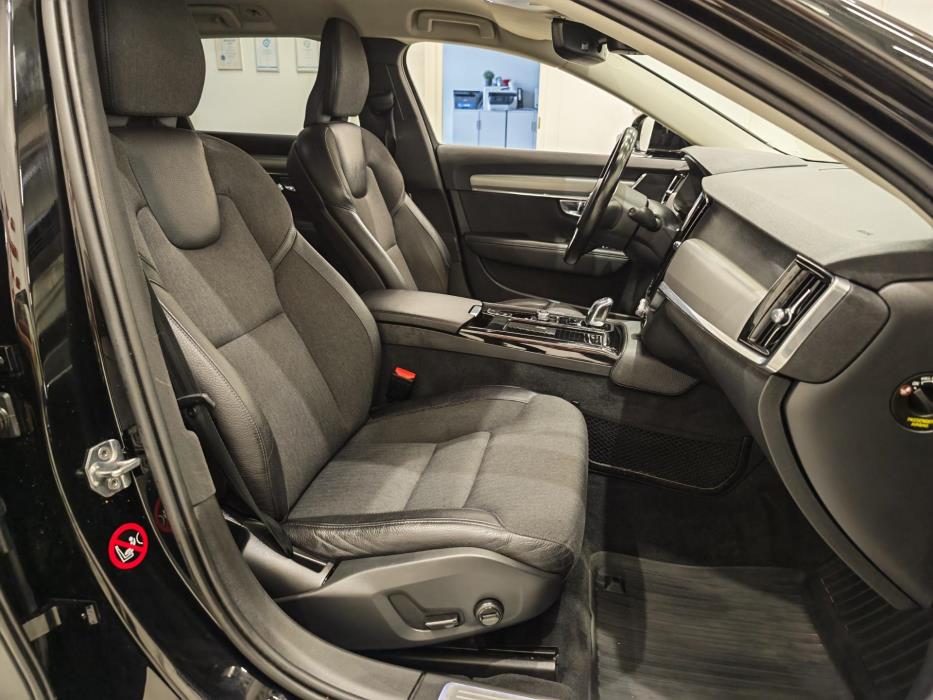VOLVO V90 2019