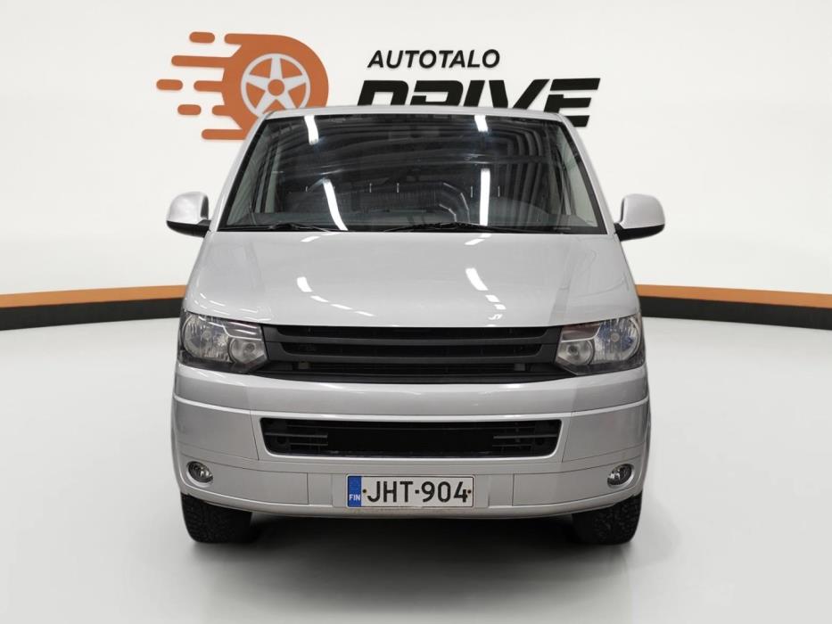 VOLKSWAGEN Transporter 2011