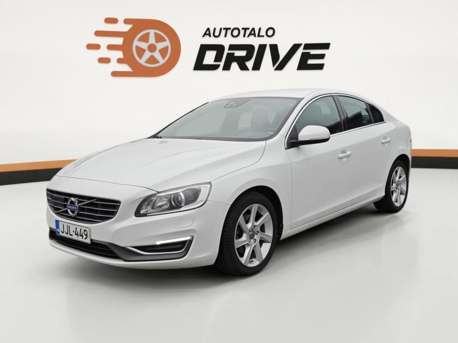 VOLVO S60 2015