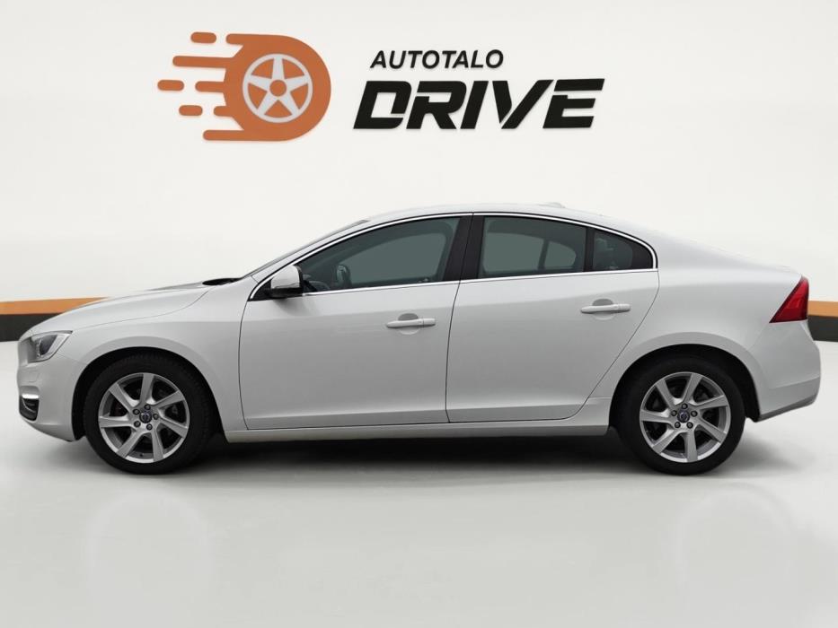 VOLVO S60 2015