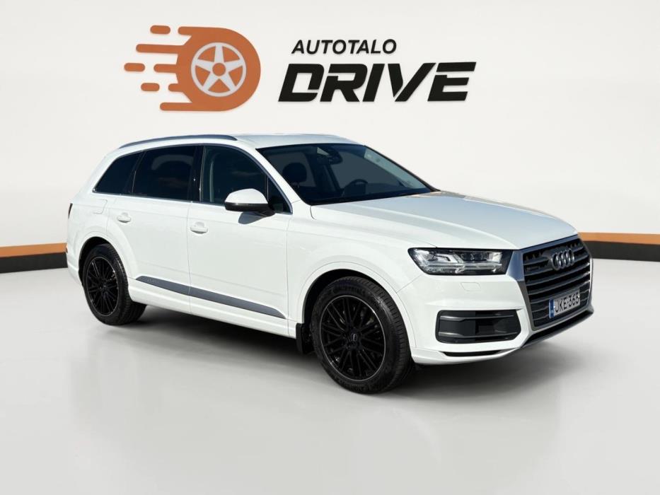 AUDI Q7 2017