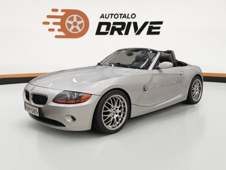 BMW Z4 2004