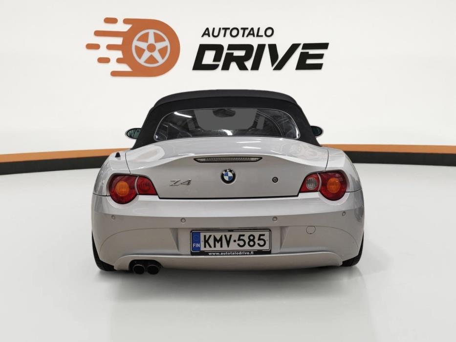 BMW Z4 2004