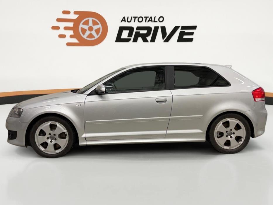 AUDI S3 2008
