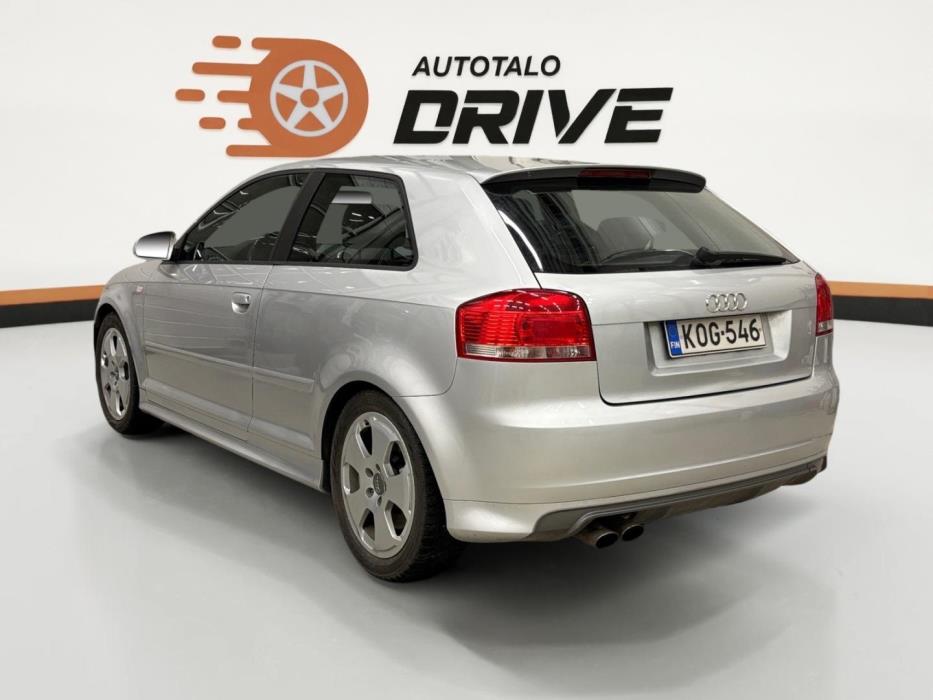 AUDI S3 2008