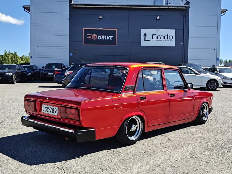 LADA 2107 1996