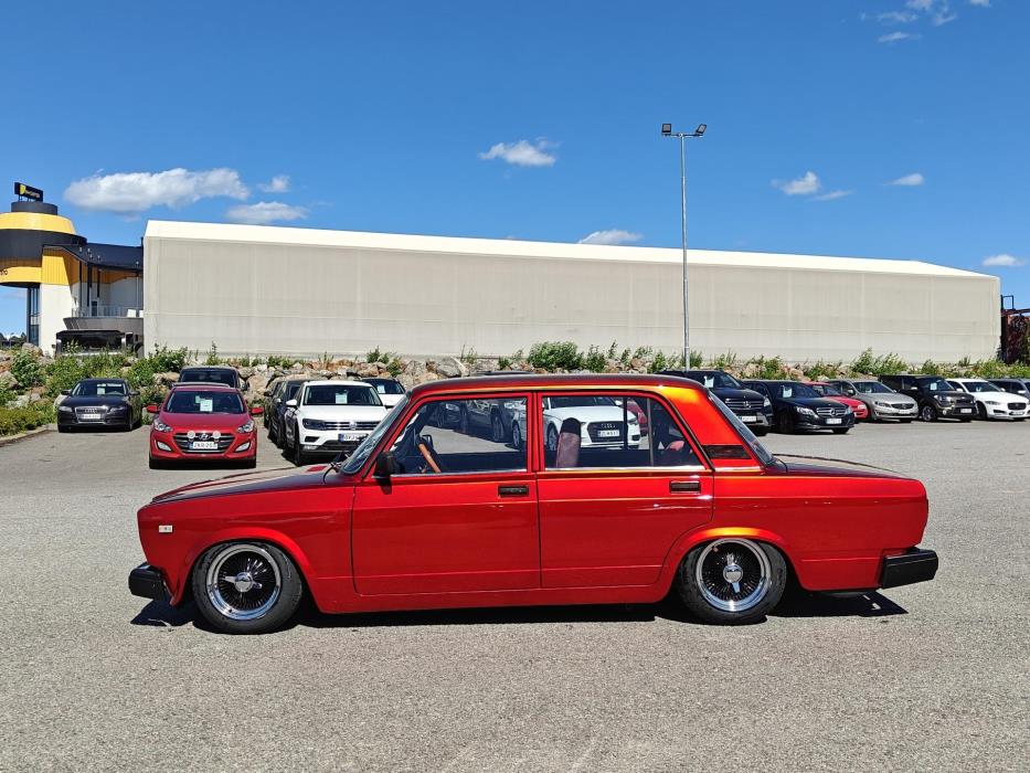 LADA 2107 1996