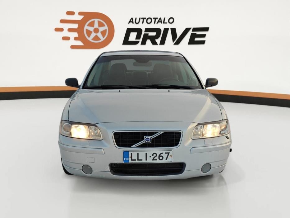 VOLVO S60 2005