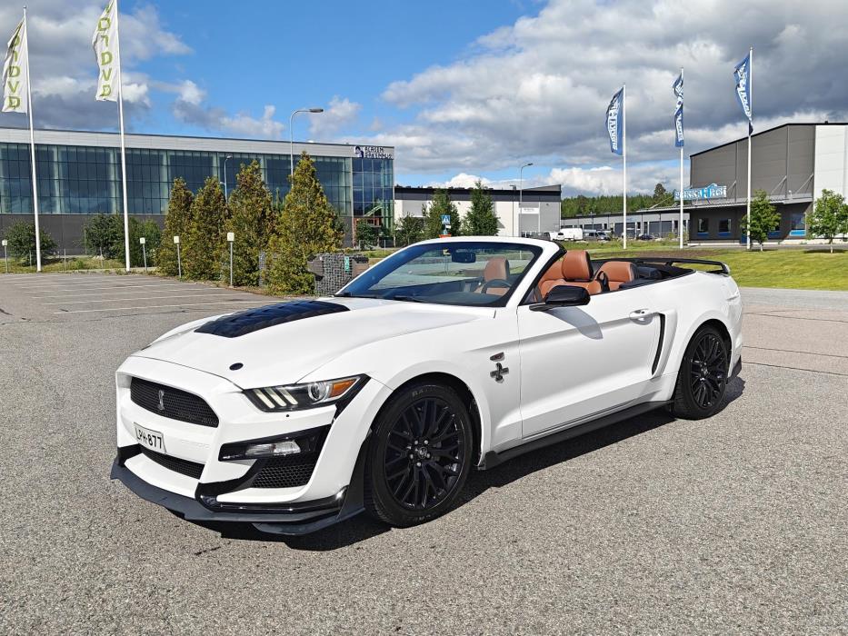 FORD Mustang 2016