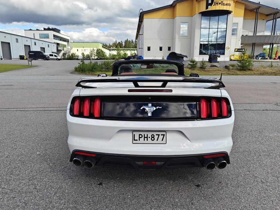 FORD Mustang 2016