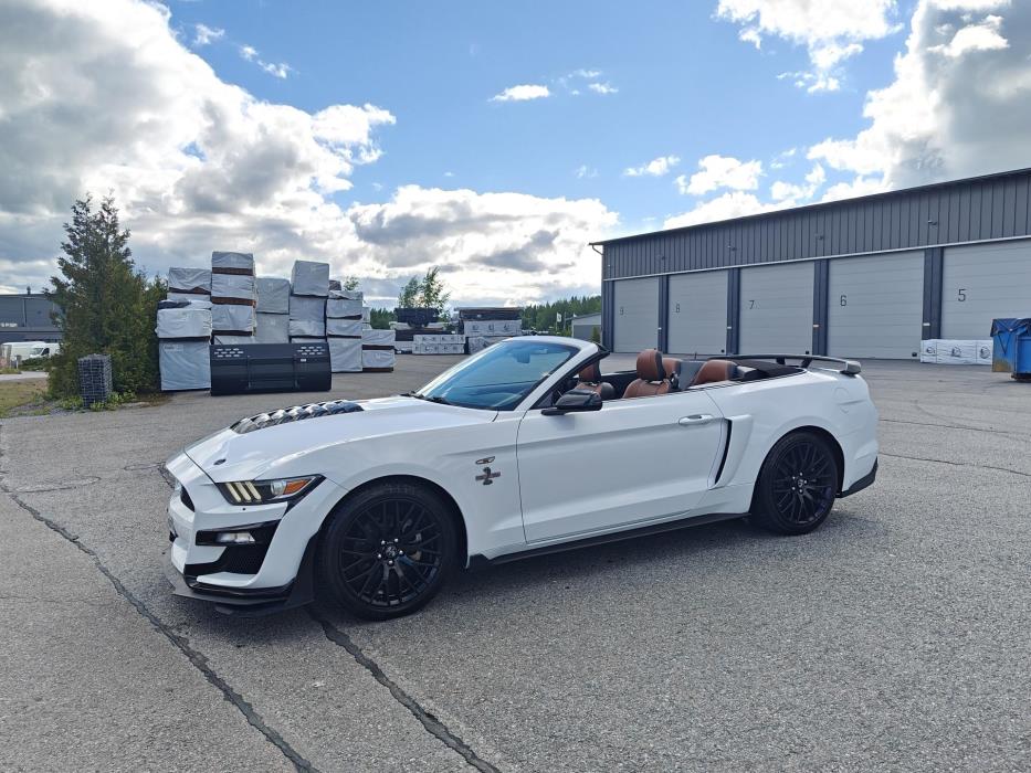 FORD Mustang 2016