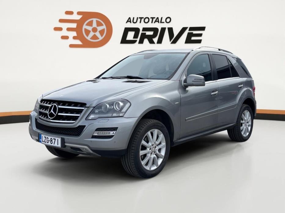 MERCEDES-BENZ ML 2011