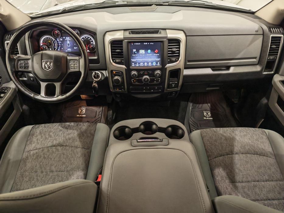 DODGE Ram 1500 2016