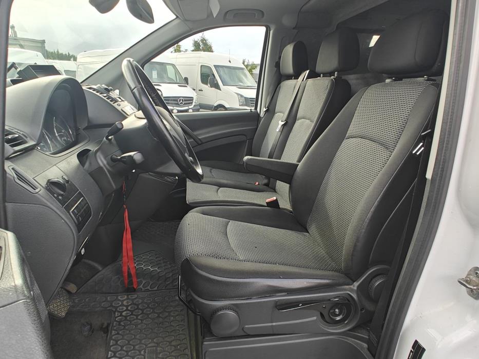 MERCEDES-BENZ Vito 2012