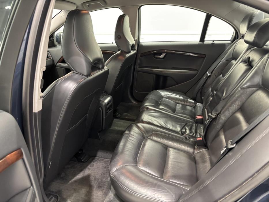 VOLVO S80 2013