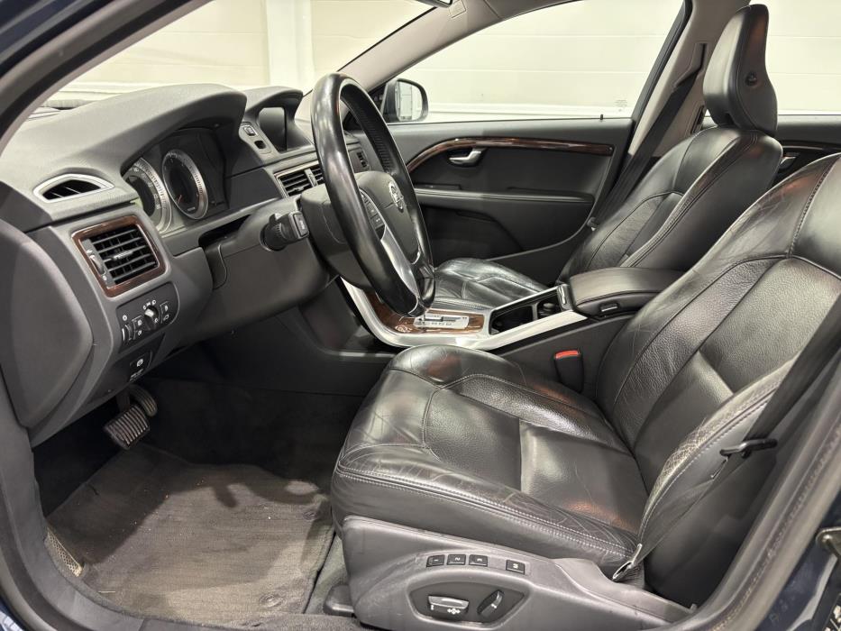 VOLVO S80 2013