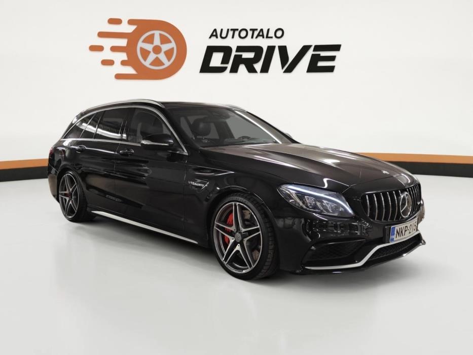 MERCEDES-BENZ C 63 AMG 2015