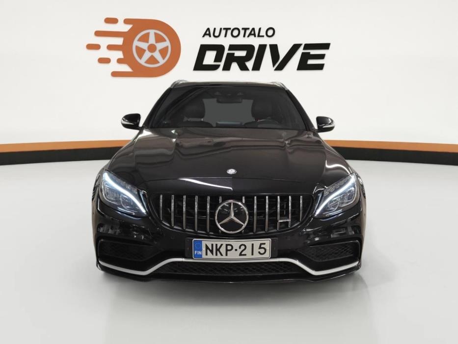 MERCEDES-BENZ C 63 AMG 2015