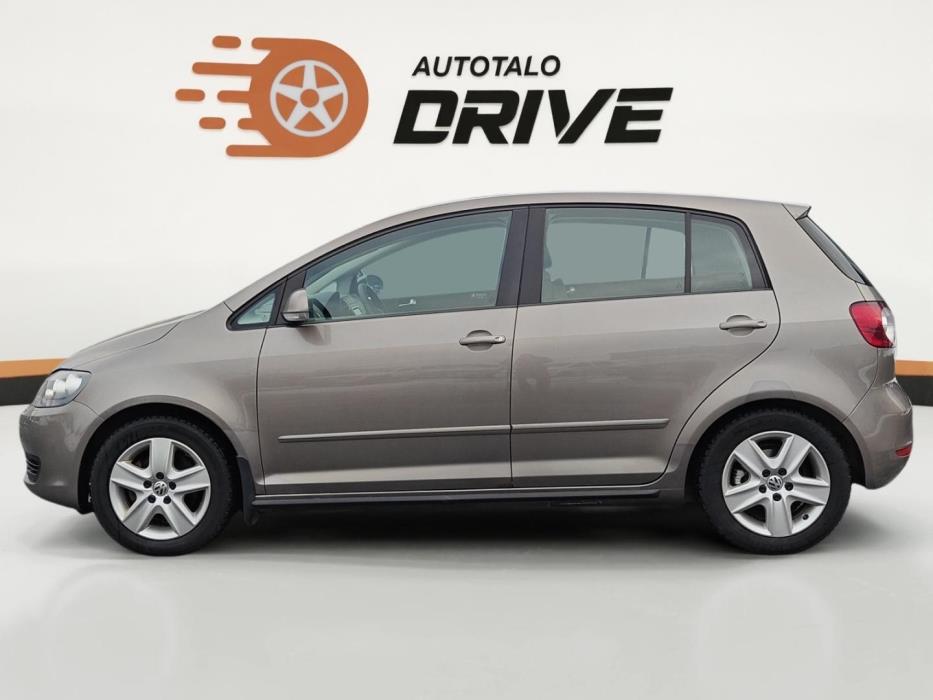 VOLKSWAGEN Golf Plus 2010