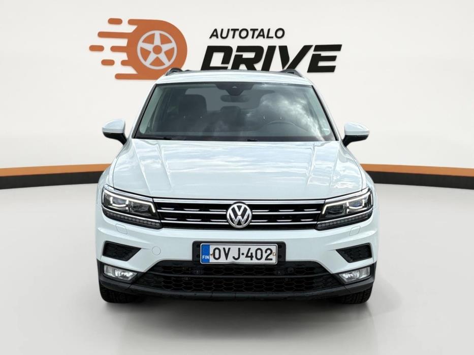 VOLKSWAGEN Tiguan 2016