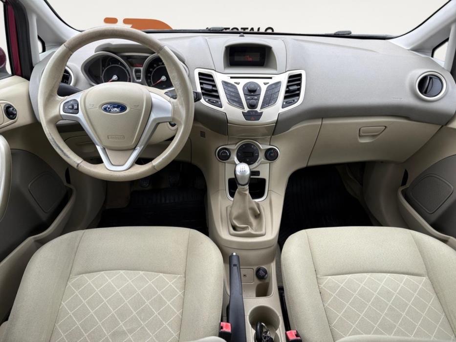 FORD Fiesta 2009
